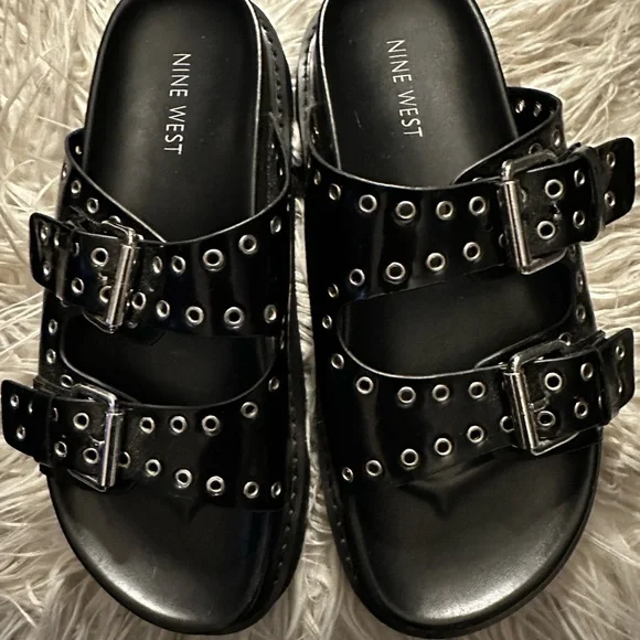 Nine West Eleny Studded Slides - Picture 6 of 7